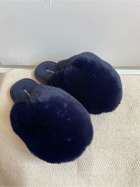 Free People Womens 39 Blue Faux Fur Slip On Cozy Soft Snowball Slippers